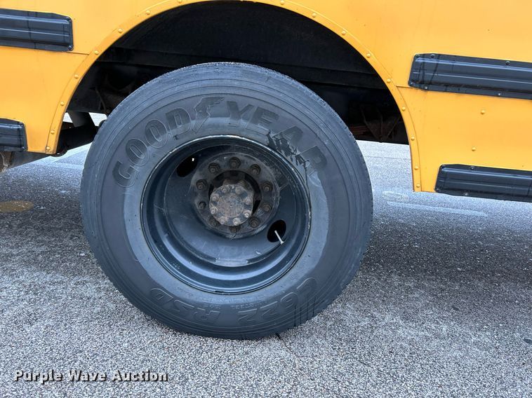 image for item NE9701 2008 IC CE200 school bus