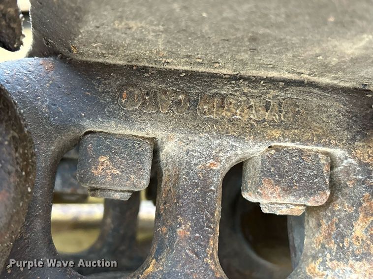 image for item NE9702 1987 Caterpillar D4H Series II dozer