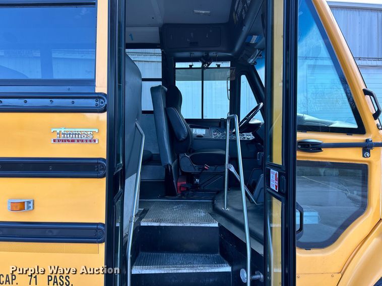 image for item NE9720 2014 Thomas Built school bus