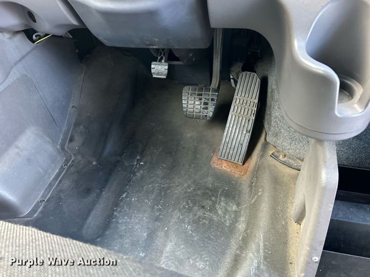 image for item NE9720 2014 Thomas Built school bus