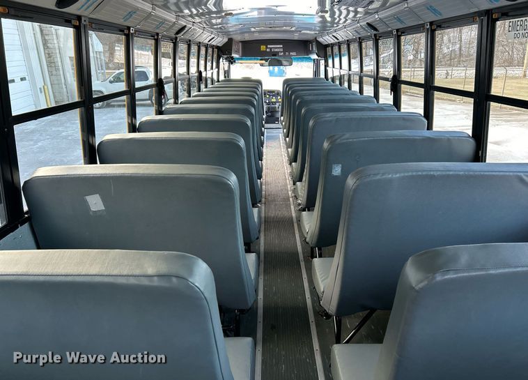 image for item NE9720 2014 Thomas Built school bus