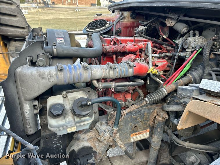 image for item NE9720 2014 Thomas Built school bus