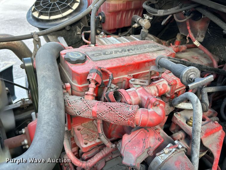 image for item NE9720 2014 Thomas Built school bus