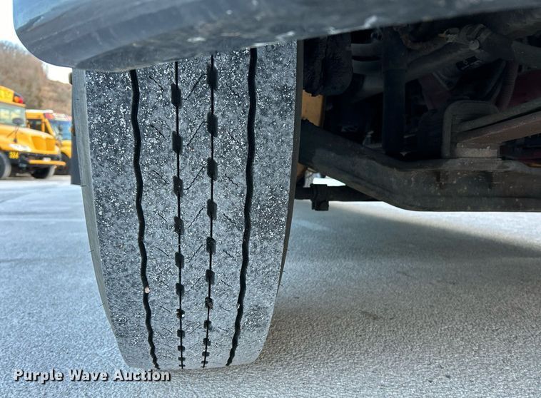 image for item NE9720 2014 Thomas Built school bus