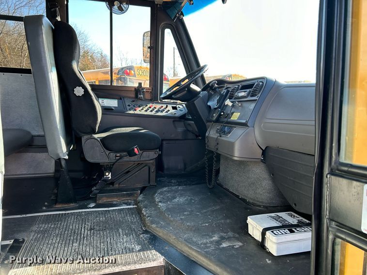 image for item NE9721 2014 Thomas Built school bus