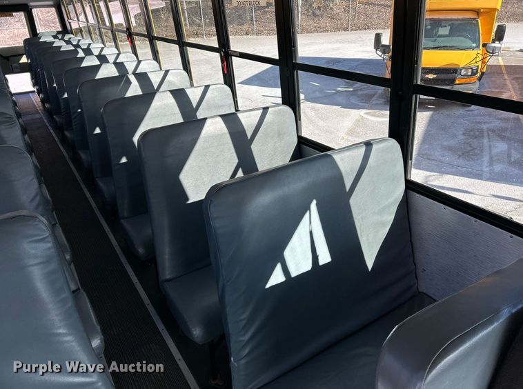 image for item NE9721 2014 Thomas Built school bus