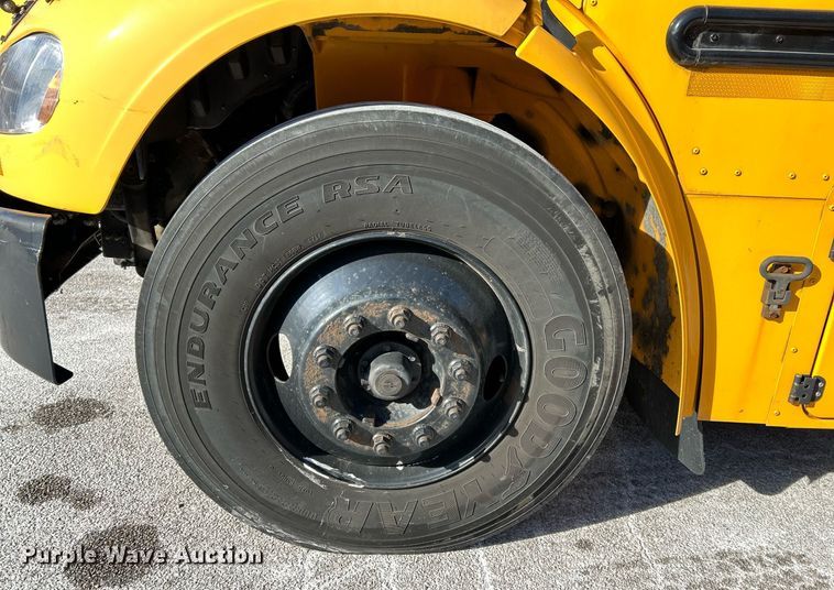 image for item NE9721 2014 Thomas Built school bus