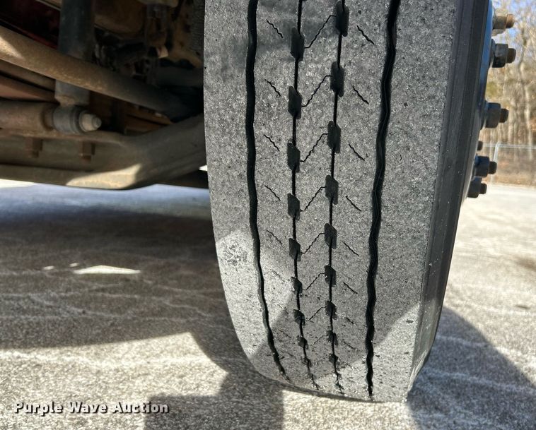 image for item NE9721 2014 Thomas Built school bus