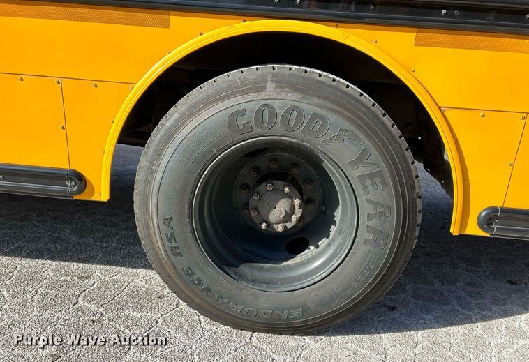 image for item NE9721 2014 Thomas Built school bus