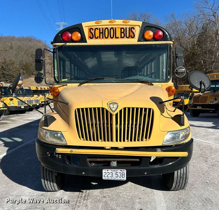 image for item NE9722 2008 IC CE200 school bus