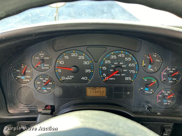 image for item NE9722 2008 IC CE200 school bus