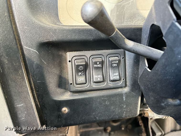 image for item NE9722 2008 IC CE200 school bus