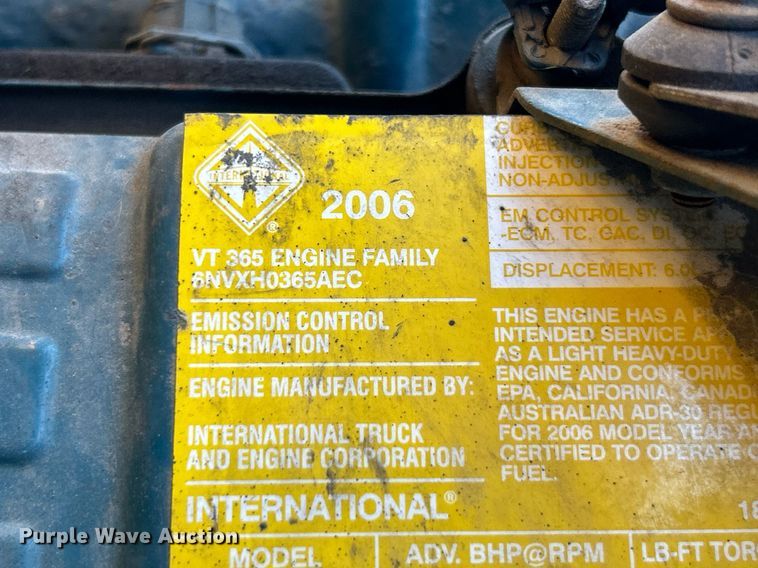 image for item NE9722 2008 IC CE200 school bus