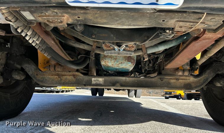 image for item NE9722 2008 IC CE200 school bus