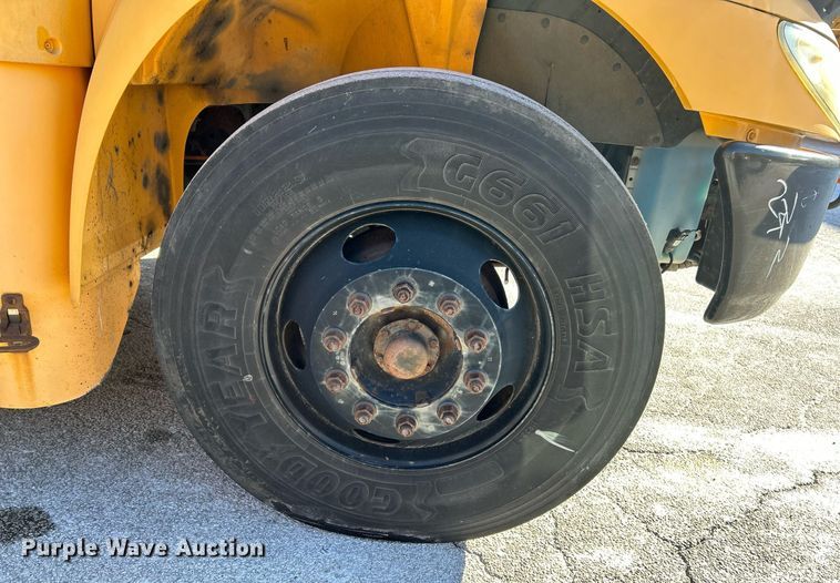 image for item NE9722 2008 IC CE200 school bus