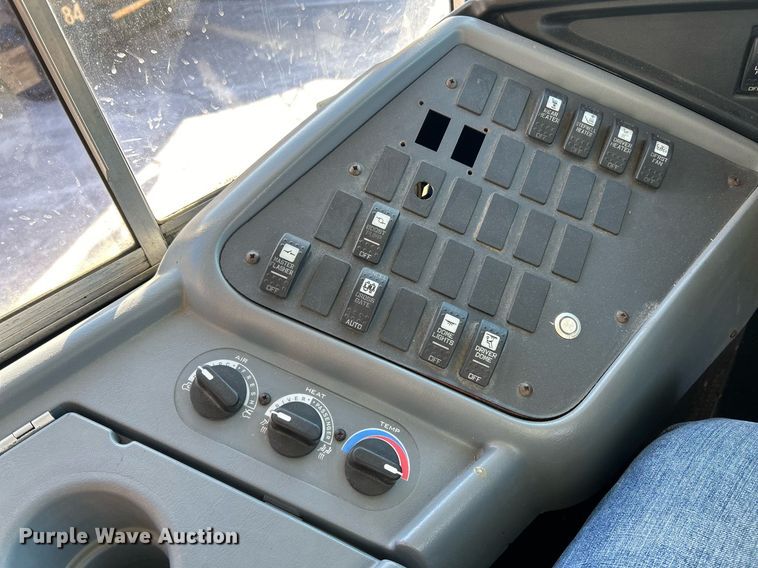 image for item NE9723 2008 IC CE200 school bus