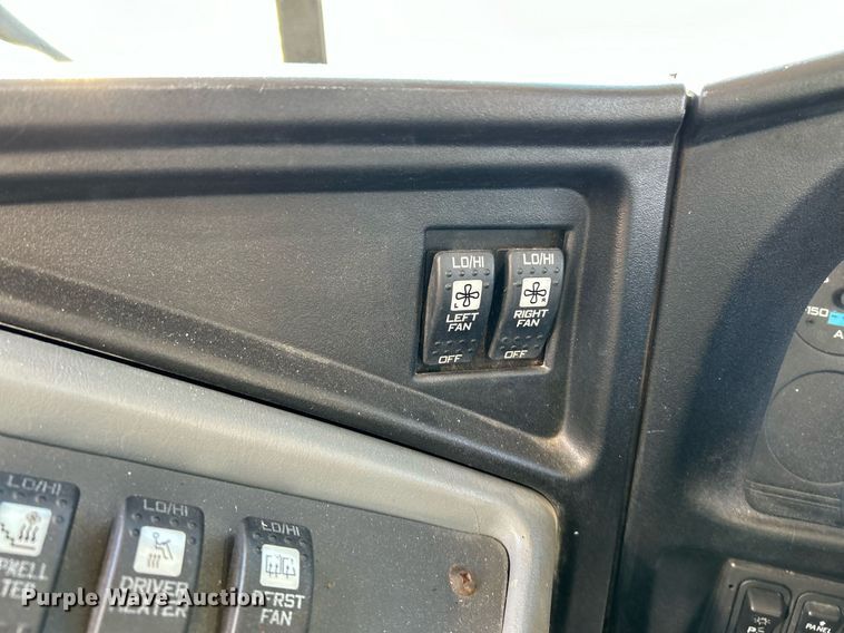 image for item NE9723 2008 IC CE200 school bus