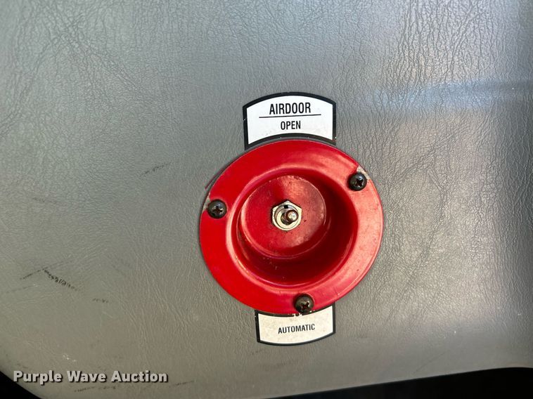 image for item NE9723 2008 IC CE200 school bus