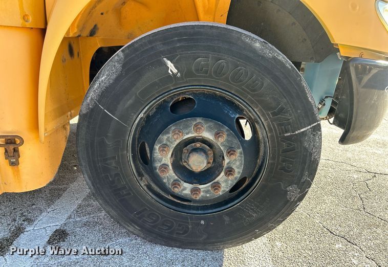 image for item NE9723 2008 IC CE200 school bus