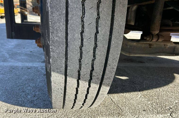 image for item NE9723 2008 IC CE200 school bus