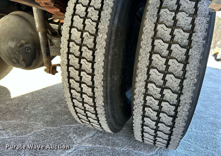 image for item NE9723 2008 IC CE200 school bus