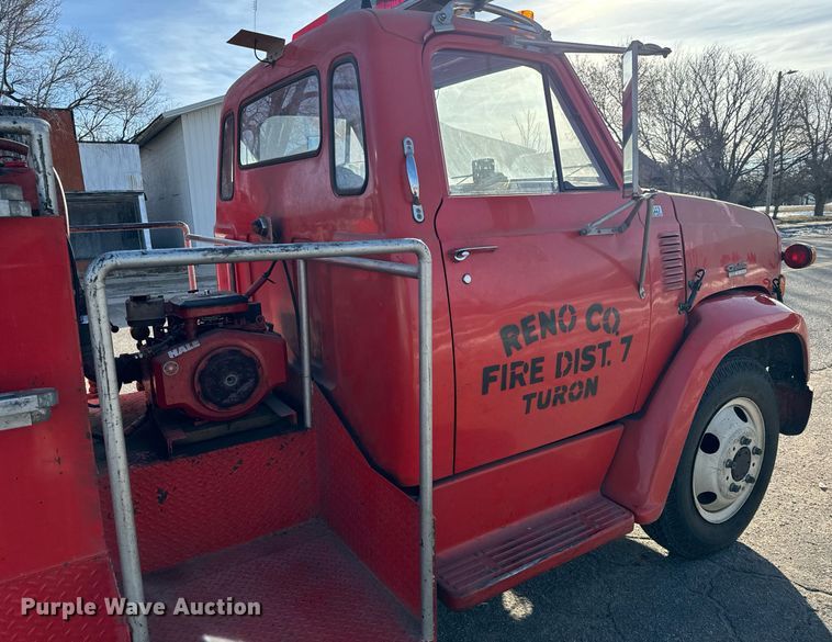 image for item NI9725 1969 GMC 5500 fire truck