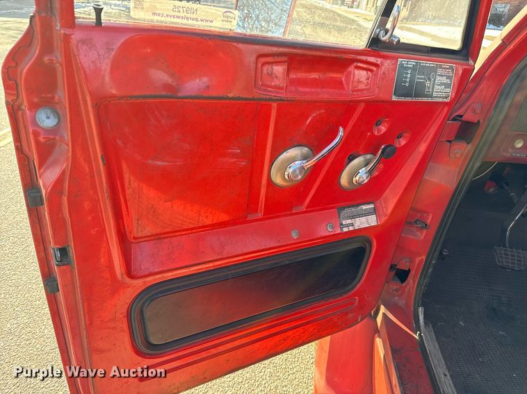 image for item NI9725 1969 GMC 5500 fire truck