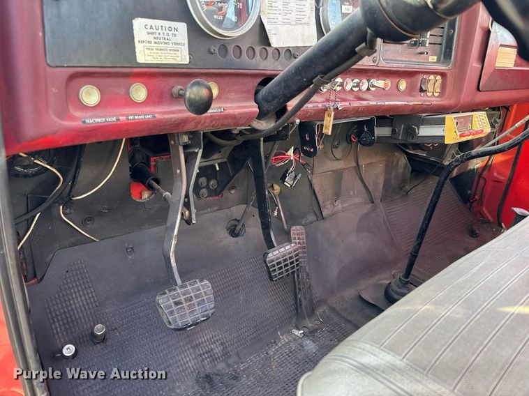 image for item NI9725 1969 GMC 5500 fire truck