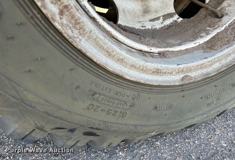 image for item NI9725 1969 GMC 5500 fire truck