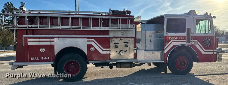 image for item NI9726 1989 Maxim pumper fire truck