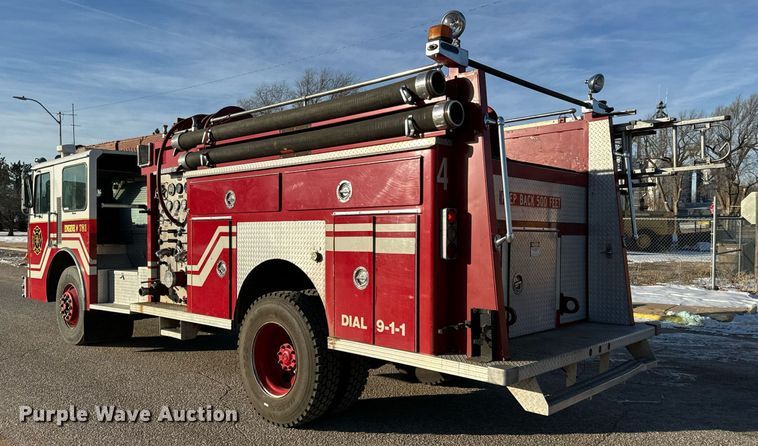 image for item NI9726 1989 Maxim pumper fire truck