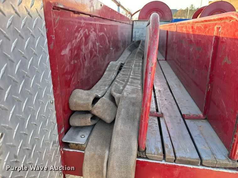 image for item NI9726 1989 Maxim pumper fire truck