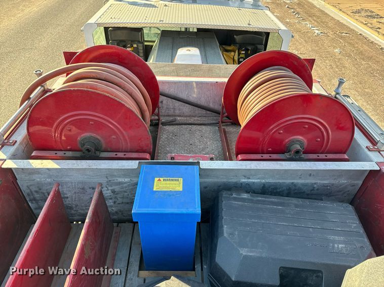 image for item NI9726 1989 Maxim pumper fire truck