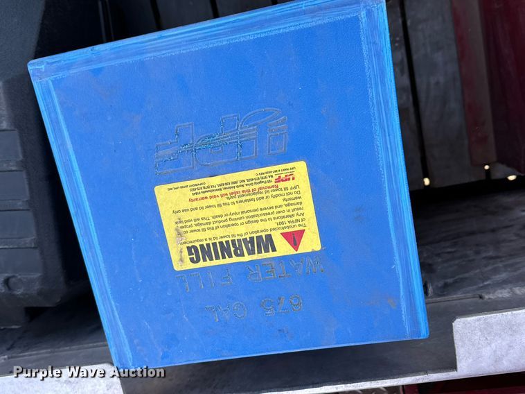 image for item NI9726 1989 Maxim pumper fire truck