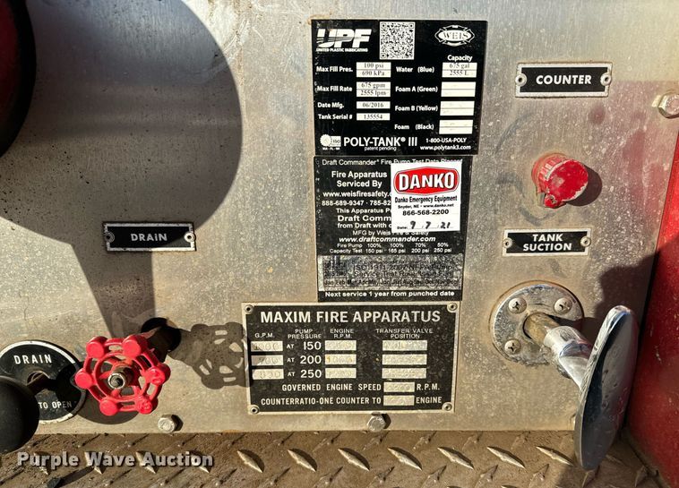 image for item NI9726 1989 Maxim pumper fire truck