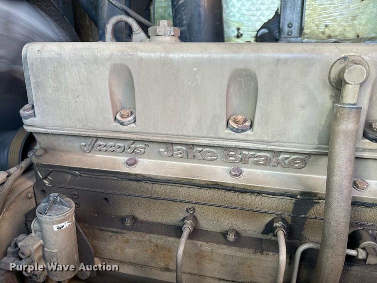 image for item NI9726 1989 Maxim pumper fire truck