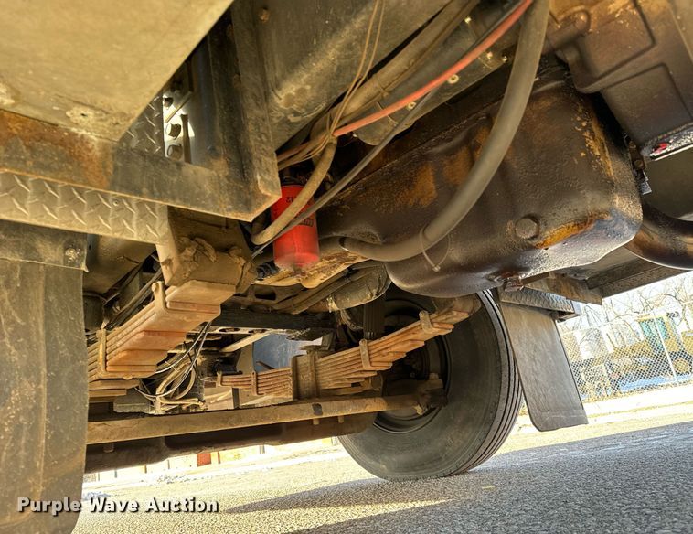 image for item NI9726 1989 Maxim pumper fire truck