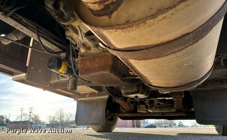 image for item NI9726 1989 Maxim pumper fire truck