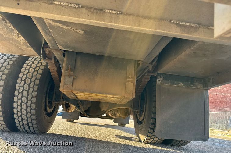 image for item NI9726 1989 Maxim pumper fire truck