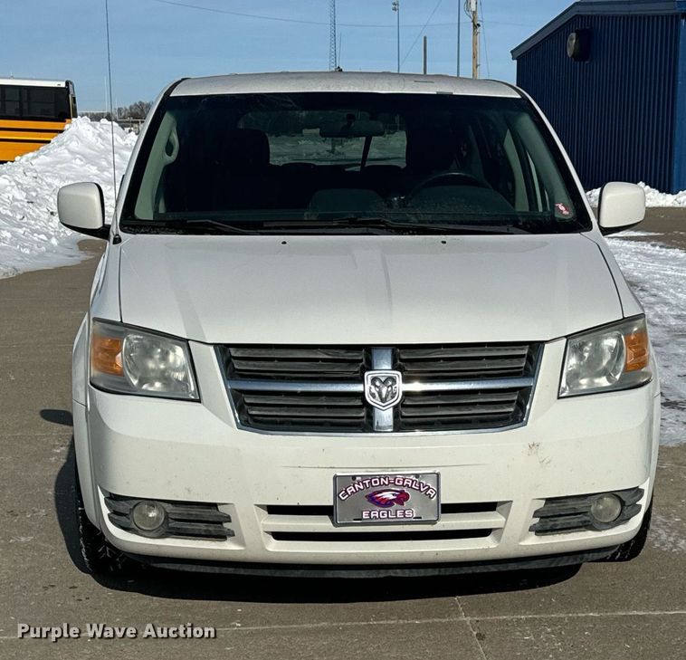 image for item NI9727 2008 Dodge  Grand Caravan SXT van