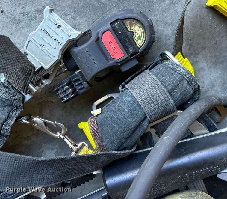 image for item NM9250 SCBA rescue equipment 