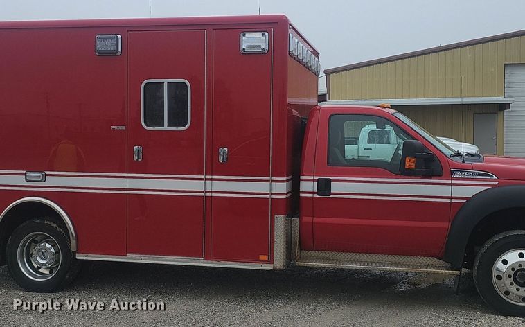 image for item NP9346 2016 Ford F450 Super Duty XLT ambulance