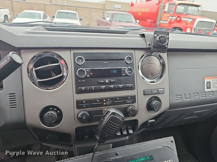 image for item NP9346 2016 Ford F450 Super Duty XLT ambulance