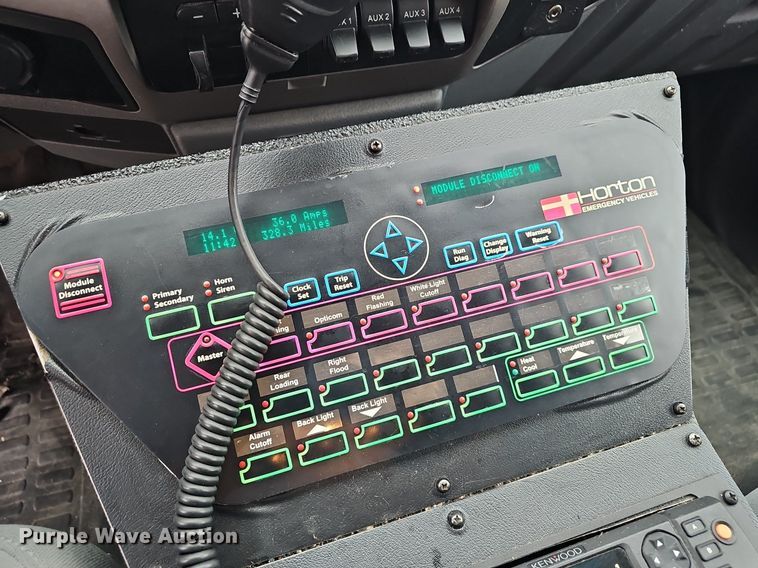 image for item NP9346 2016 Ford F450 Super Duty XLT ambulance