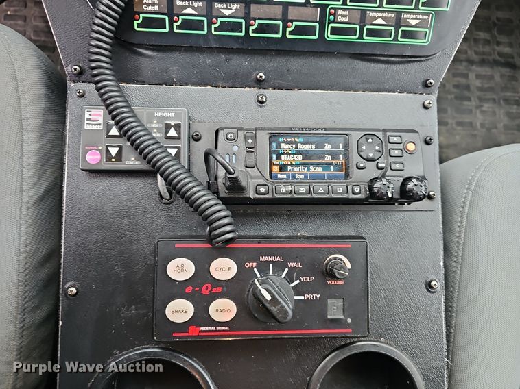 image for item NP9346 2016 Ford F450 Super Duty XLT ambulance