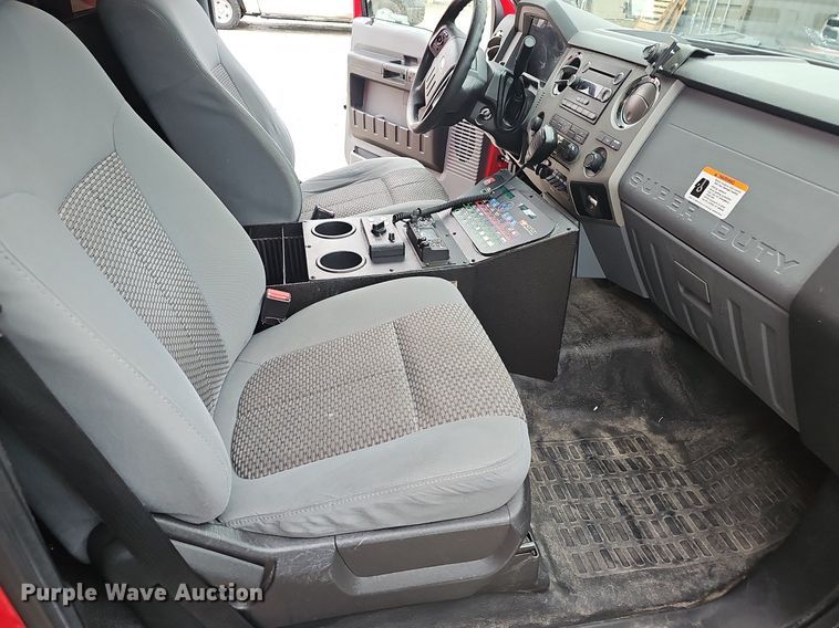 image for item NP9346 2016 Ford F450 Super Duty XLT ambulance