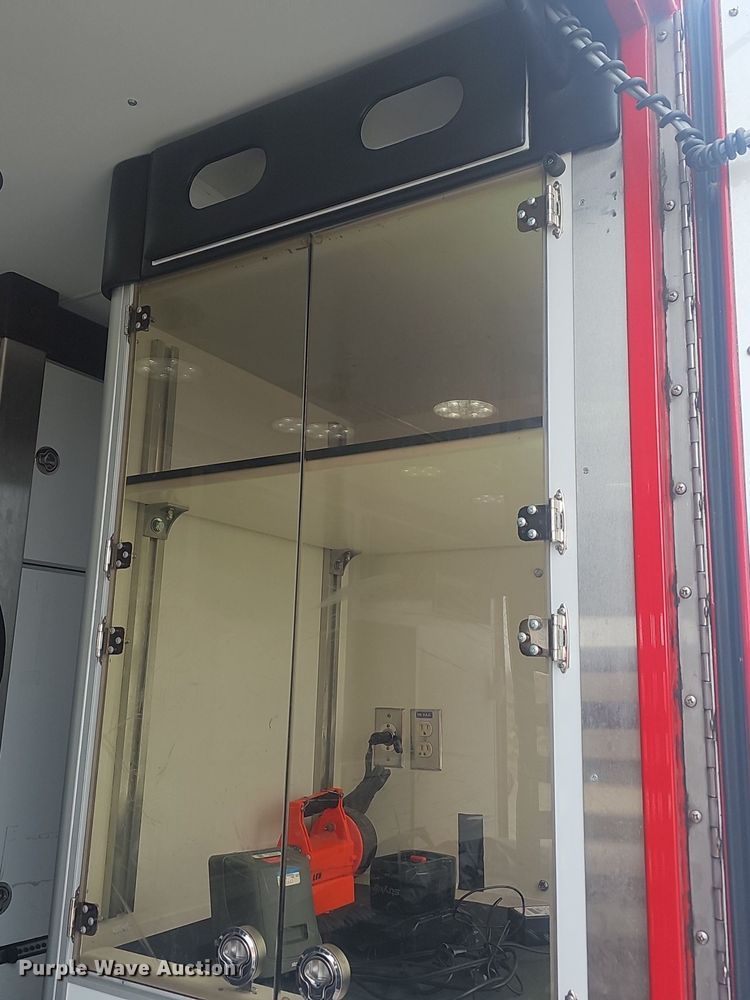 image for item NP9346 2016 Ford F450 Super Duty XLT ambulance