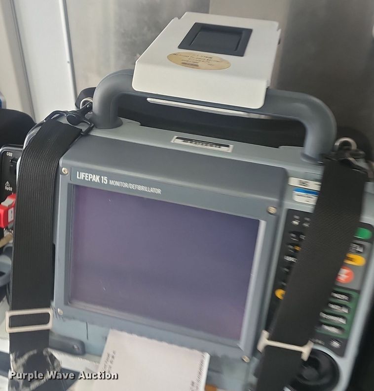 image for item NP9346 2016 Ford F450 Super Duty XLT ambulance