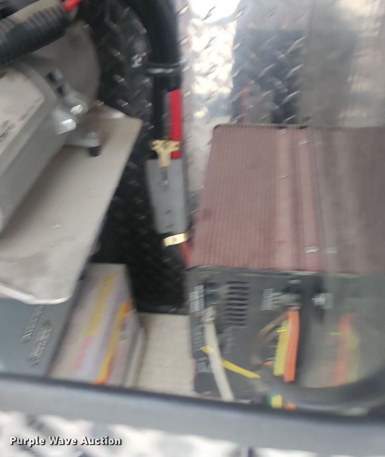 image for item NP9346 2016 Ford F450 Super Duty XLT ambulance