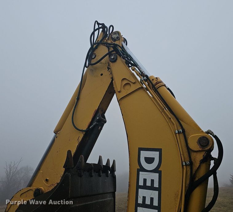 image for item NP9349 2004 John Deere 310SG backhoe